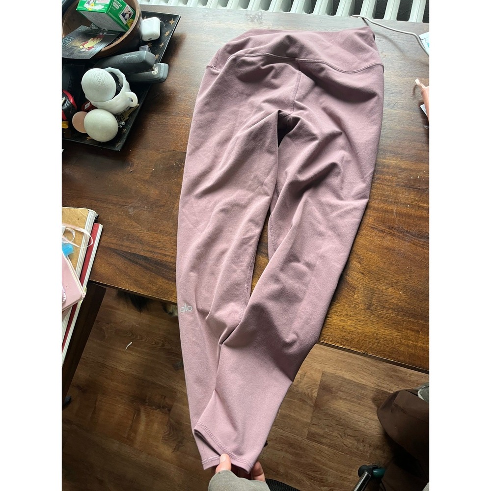 Alo Yoga High Waist Airbrush Leggings in Smoky Quartz - Picture 3 of 3